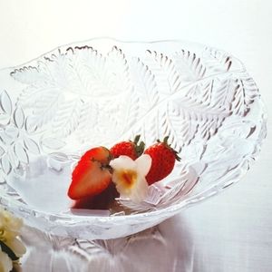 Studio Nova Oval Bowl Leaf Collage 14.5" NWT